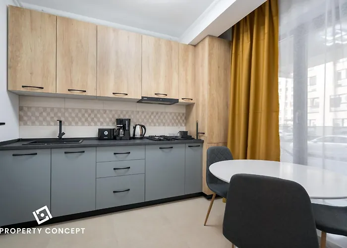 Plaza Residence Studio 106