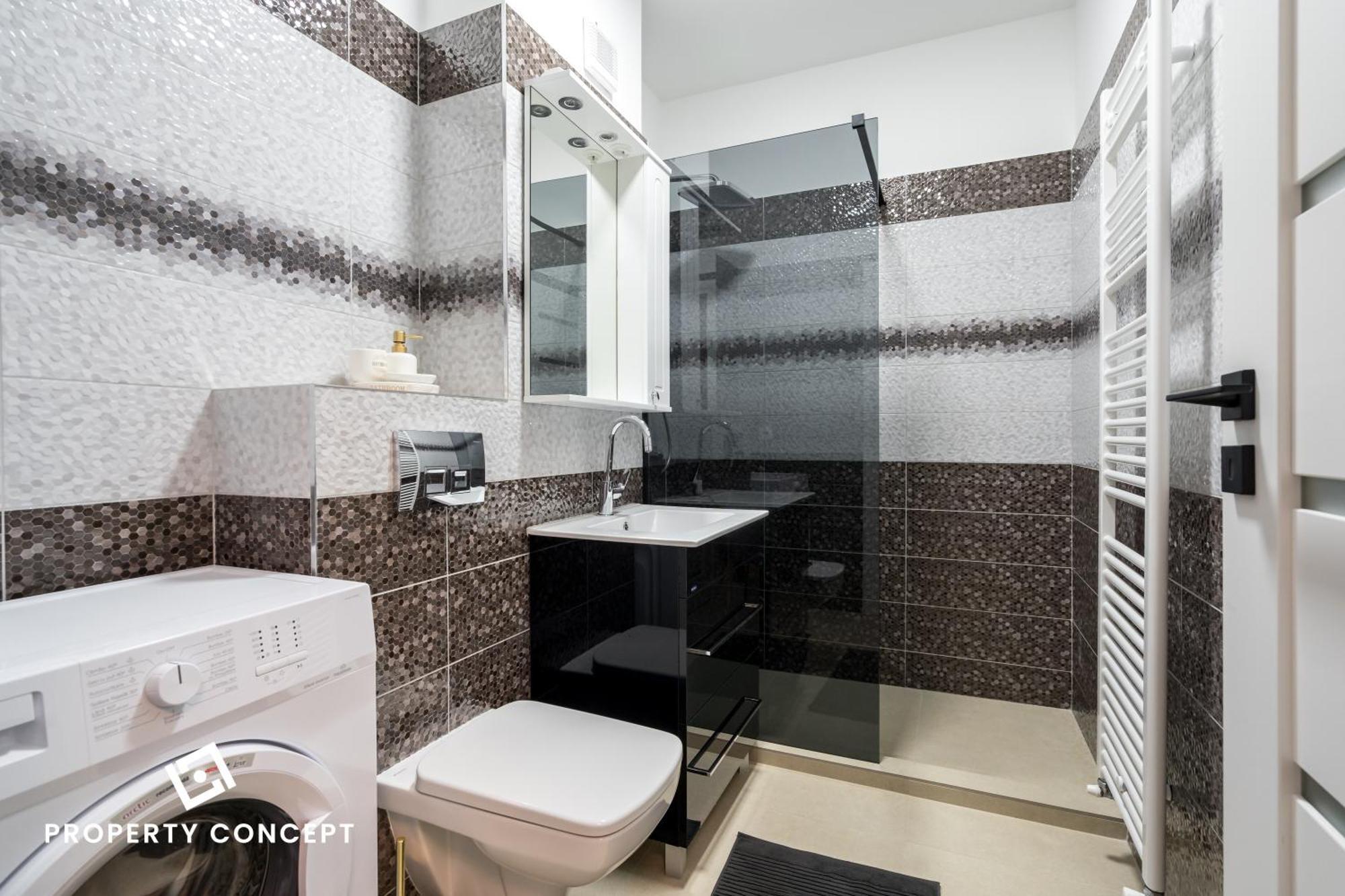 Apartment Plaza 106 *