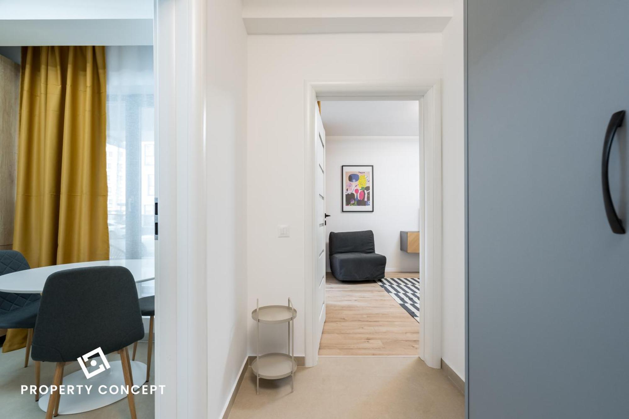 Plaza 106 Apartment *